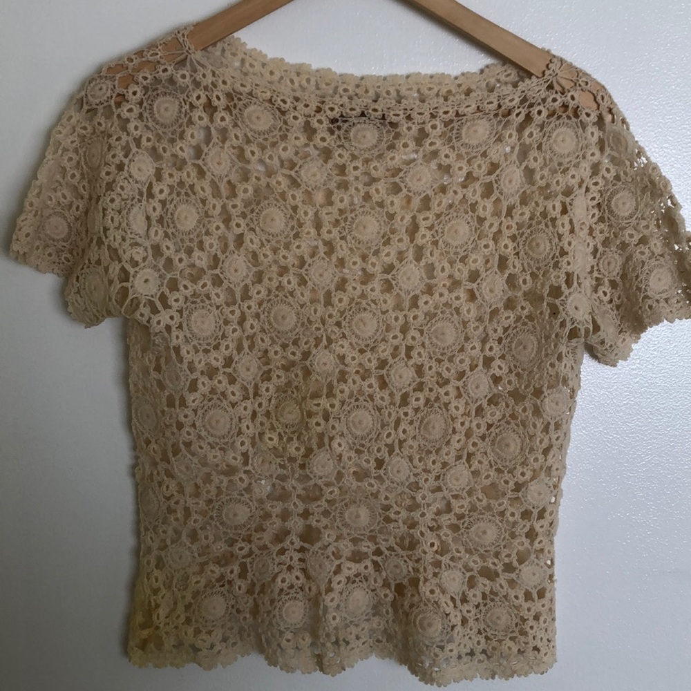 Vintage Ivory Crocheted Top - Picture 2 of 5